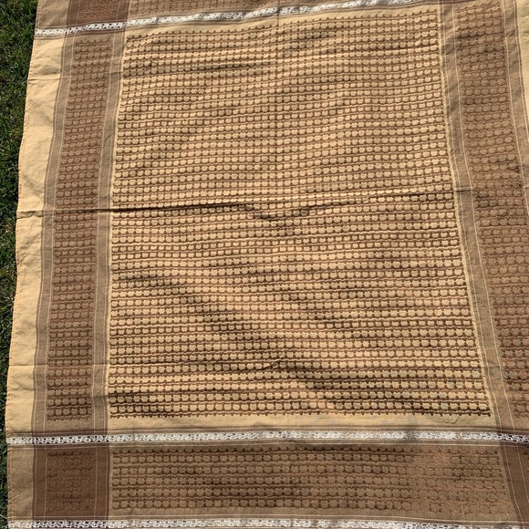 Table cloths - Picture 4 of 5